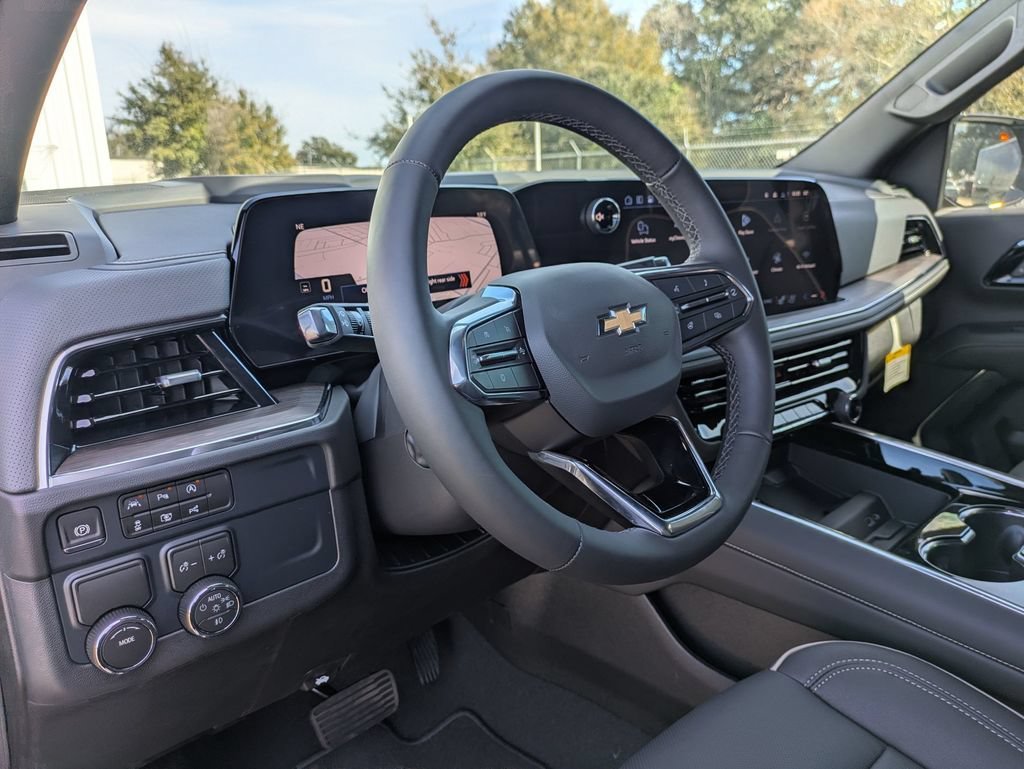 2026 Chevrolet Suburban Premier - Photo 32