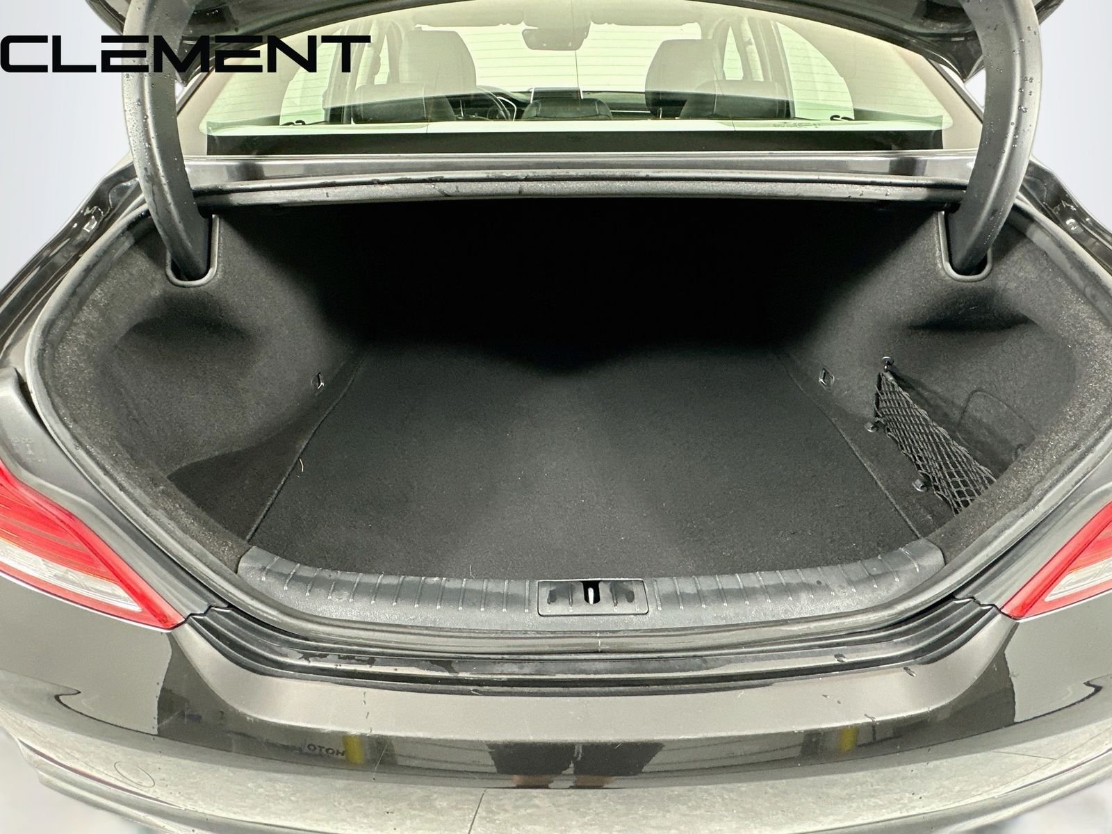 Used 2019 Black Genesis 3.3T Advanced image 11