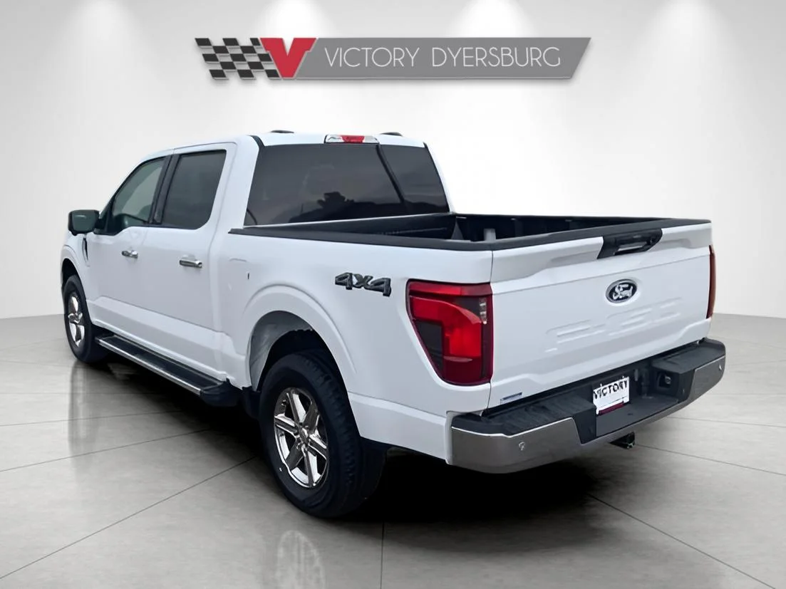 Used 2024 White Ford XLT image 6