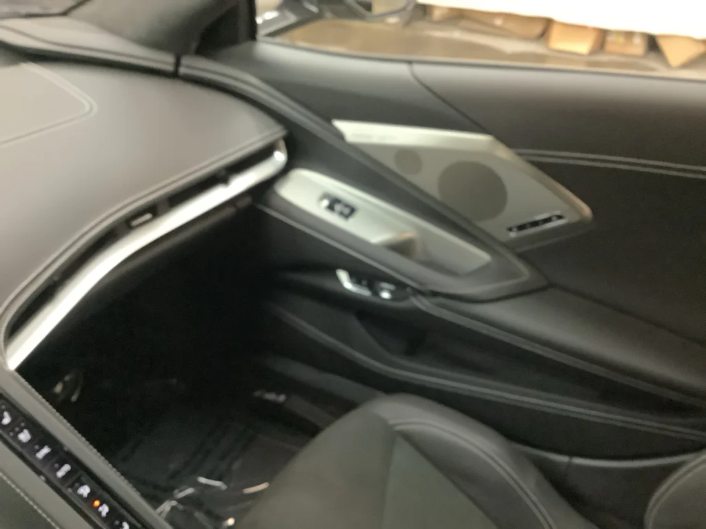Used 2023 BLACK Chevrolet 3LT image 20