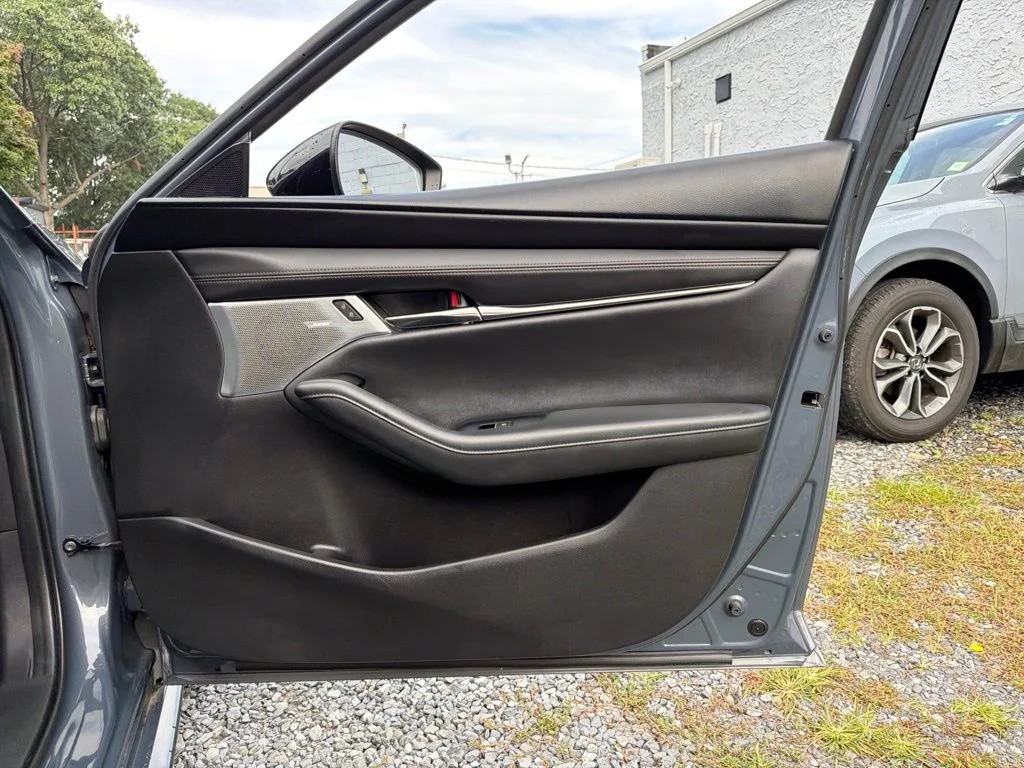 Used 2021 Gray Mazda Premium Plus image 14