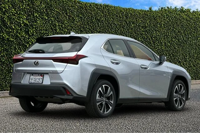 Used 2023 Silver Lexus 250h Base image 4