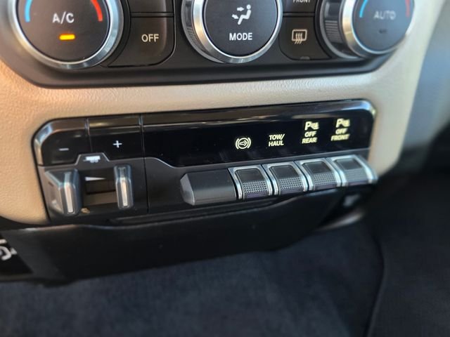 Used 2019 White Ram Laramie image 33