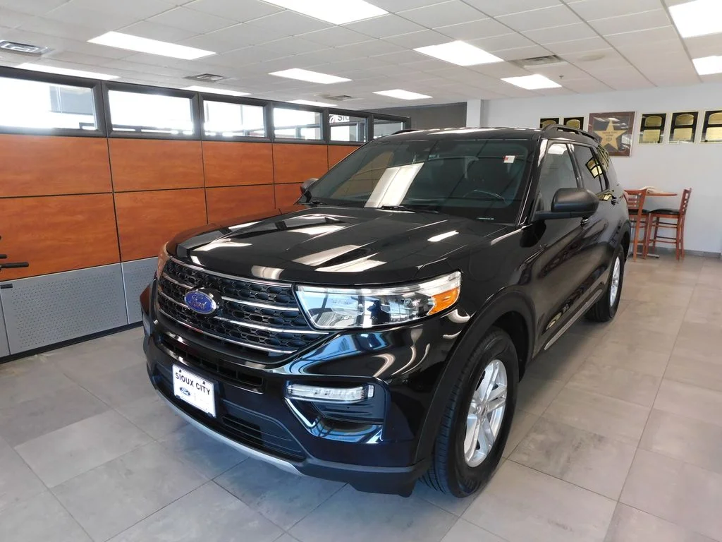 2020 Ford Explorer XLT 4WD's photo