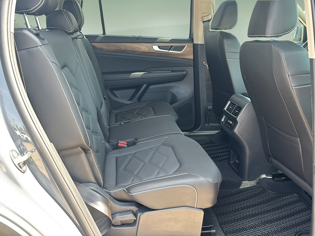 New 2026 Gray Volkswagen 2.0T SE w/Technology image 13
