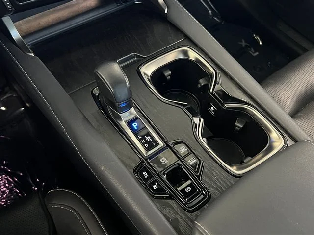 Certified Used 2025 Iridium Lexus 450h+ Luxury image 26