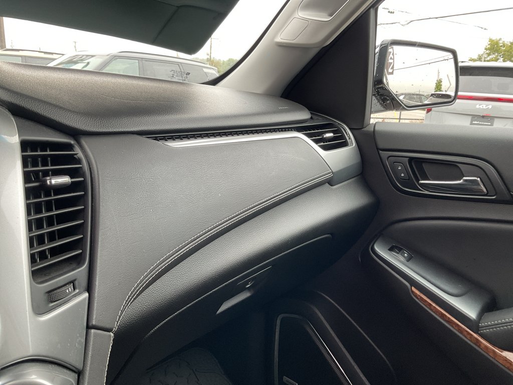 Used 2016 Black Chevrolet LTZ image 27