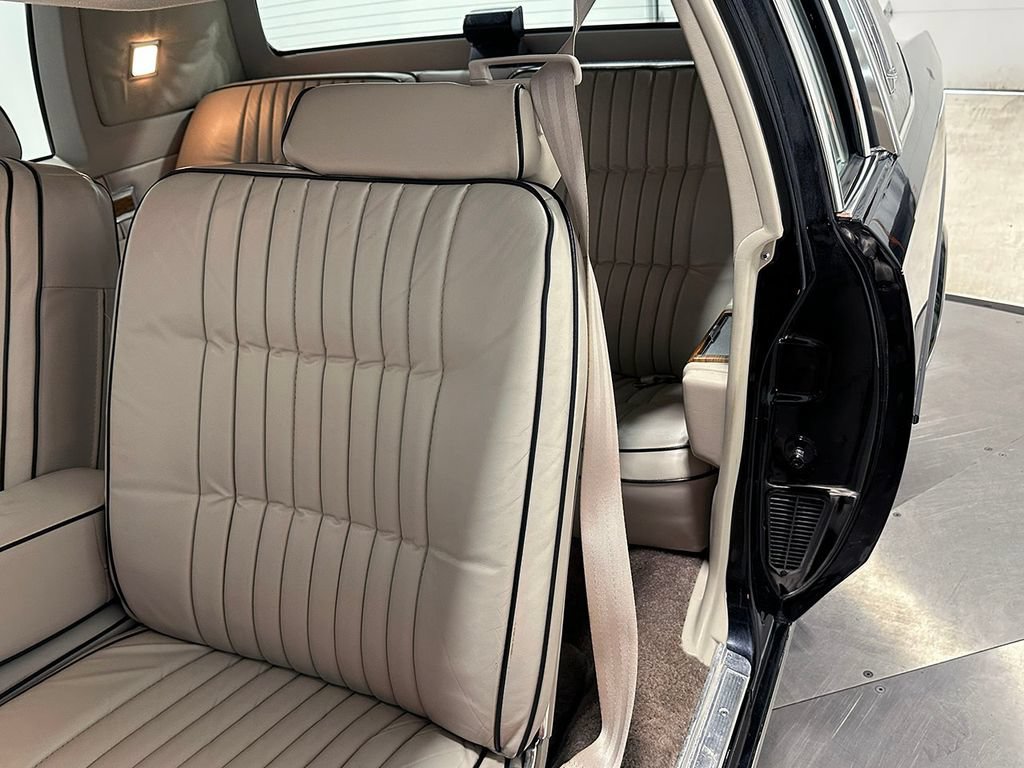 Used 1984 Black Cadillac NA image 76