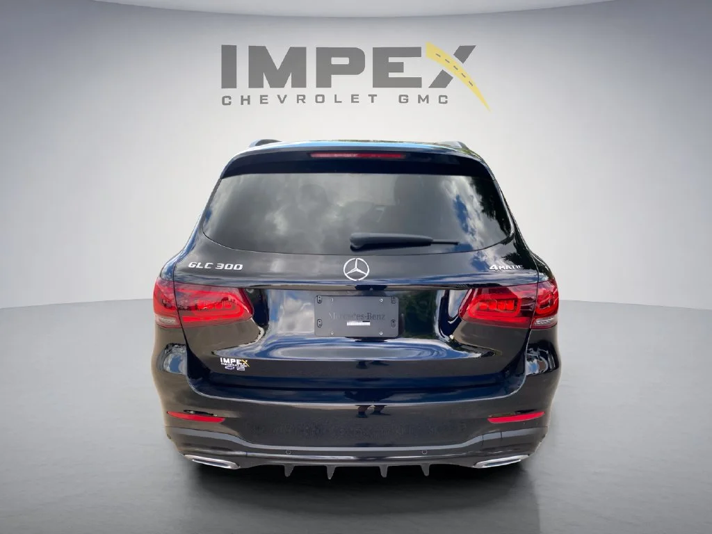 Used 2022 Black Mercedes-Benz GLC 300 image 4