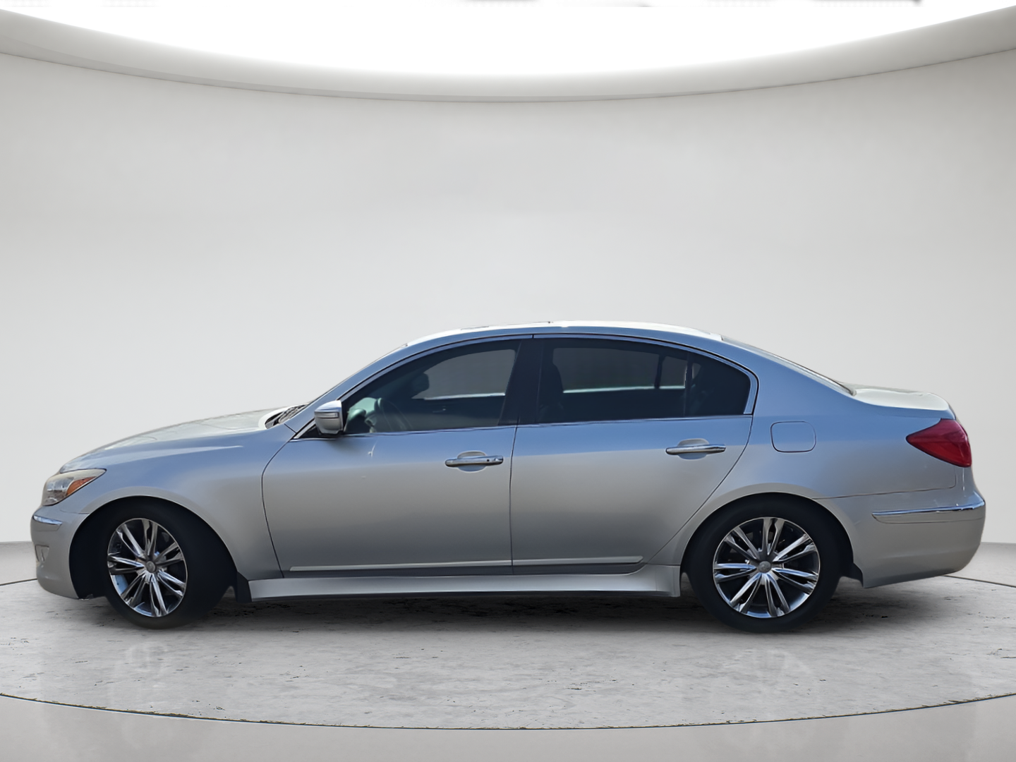2012 Hyundai Genesis 3.8's photo
