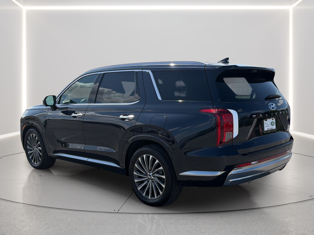 Used 2024 White Hyundai Calligraphy image 15
