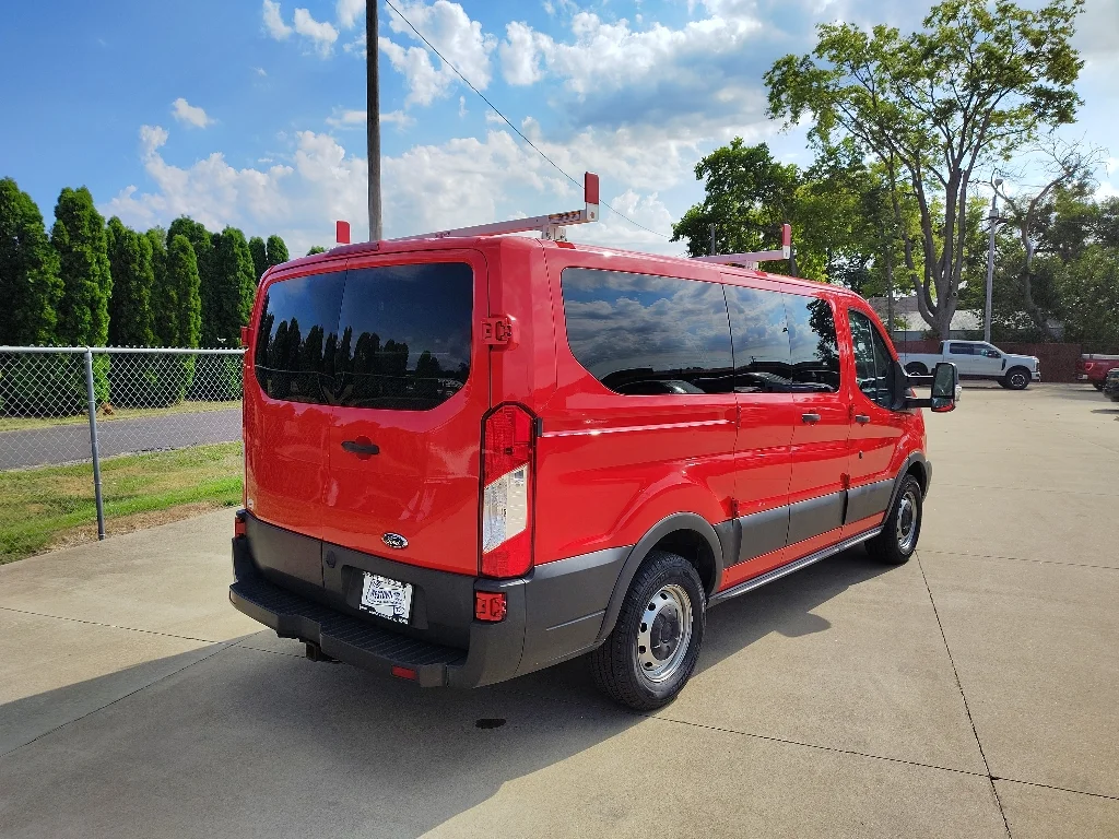 Used 2016 Race Red Ford Base image 5
