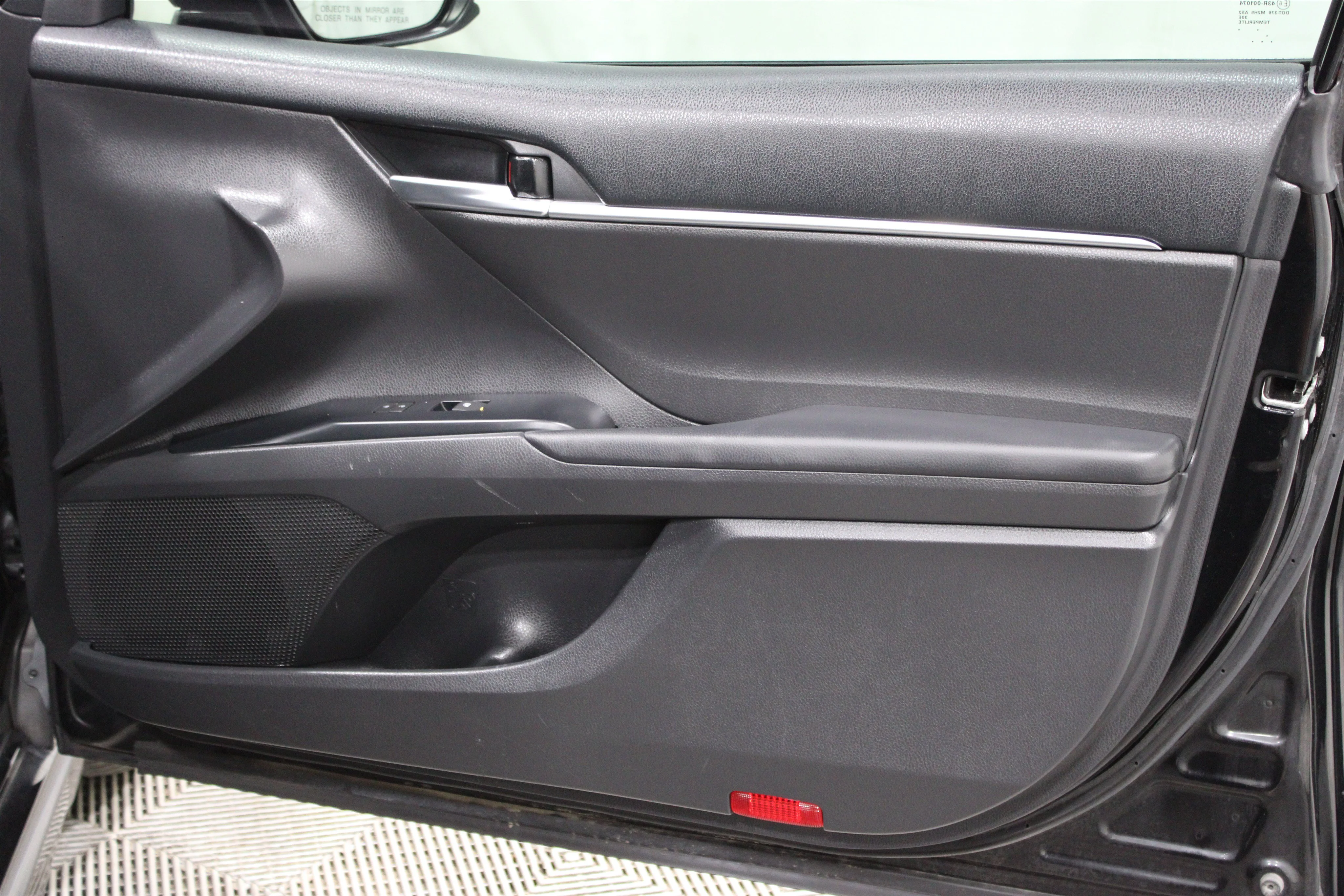 Used 2020 Midnight Black Metallic Toyota SE Nightshade image 25