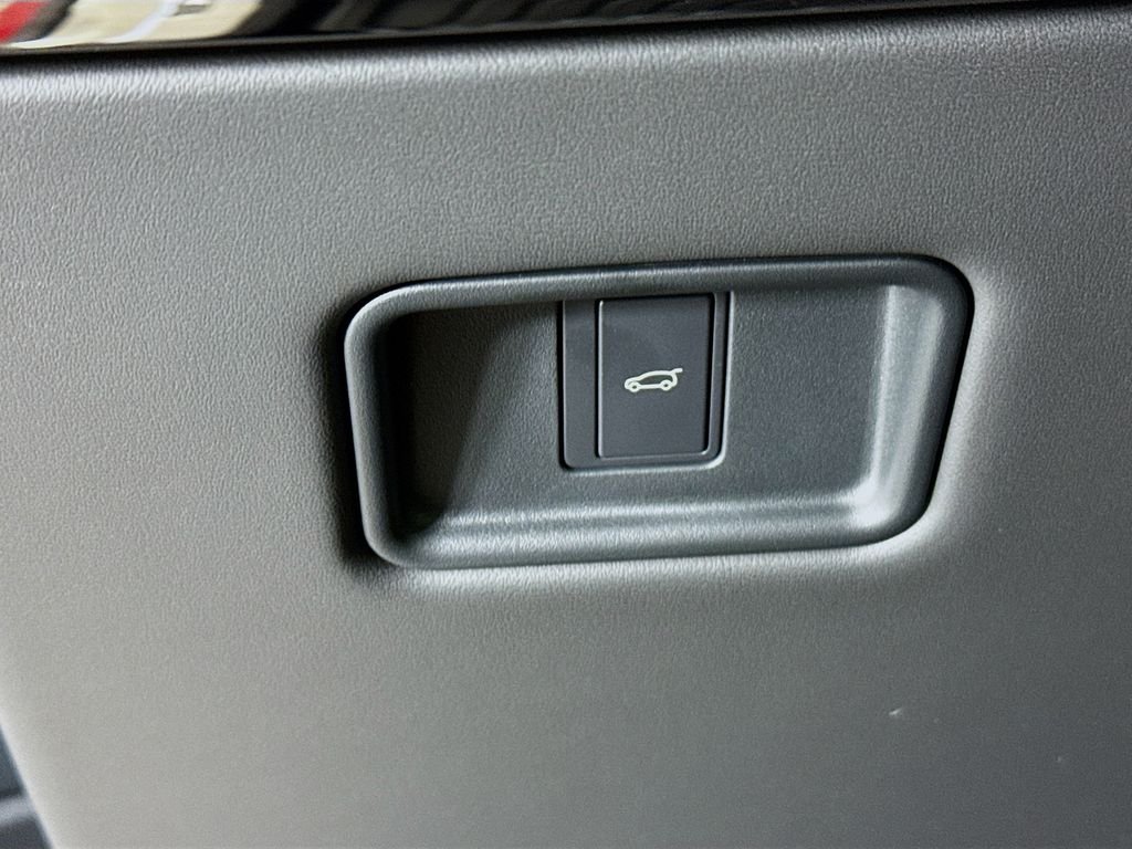 New 2025 Firenze Red Land Rover Dynamic SE image 11