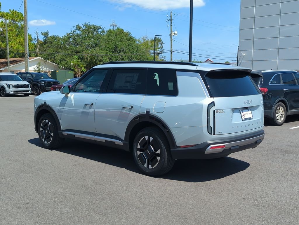New 2027 Ivory Silver Kia EX image 5