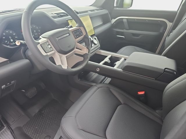 New 2026 Fuji White LAND ROVER S image 13