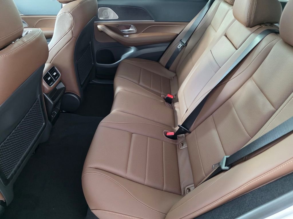 New 2026 Polar White Mercedes-Benz GLE 450 image 27