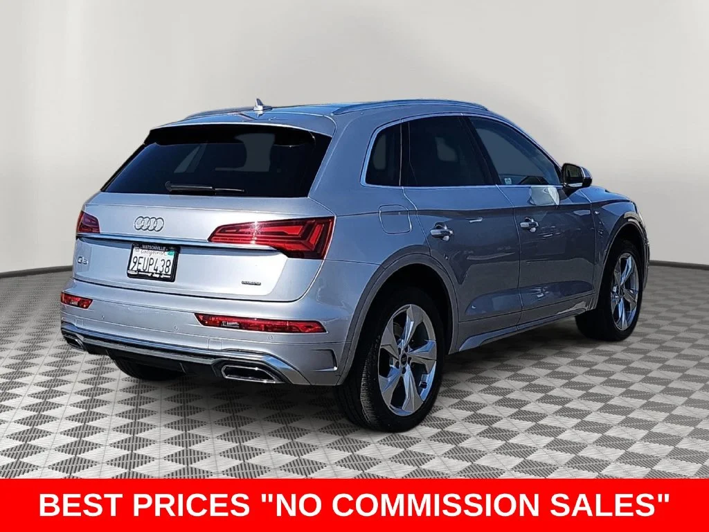 Used 2023 Silver Audi 45 S line Premium image 3