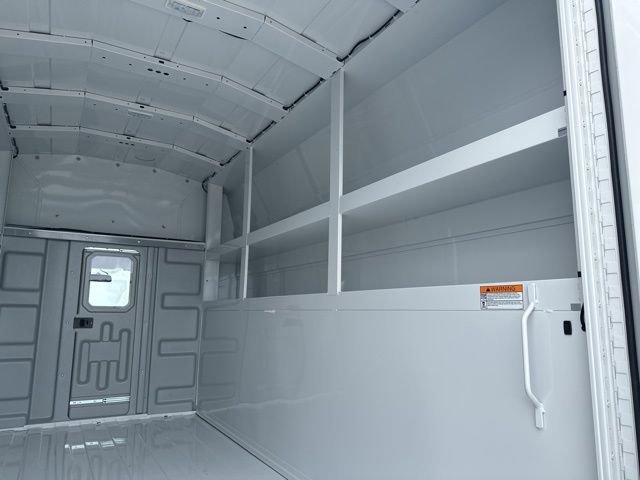 New 2025 Summit White Chevrolet 1WT image 11