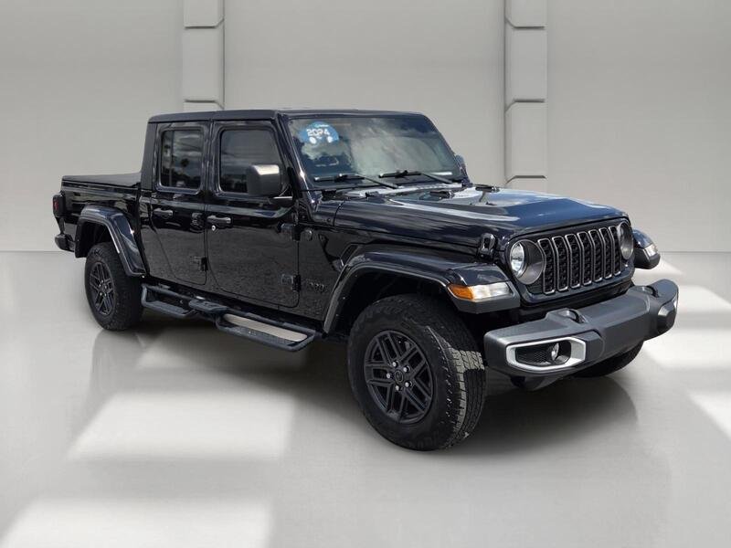 Used 2024 Black Clearcoat JEEP SPORT S 4X4 image 7