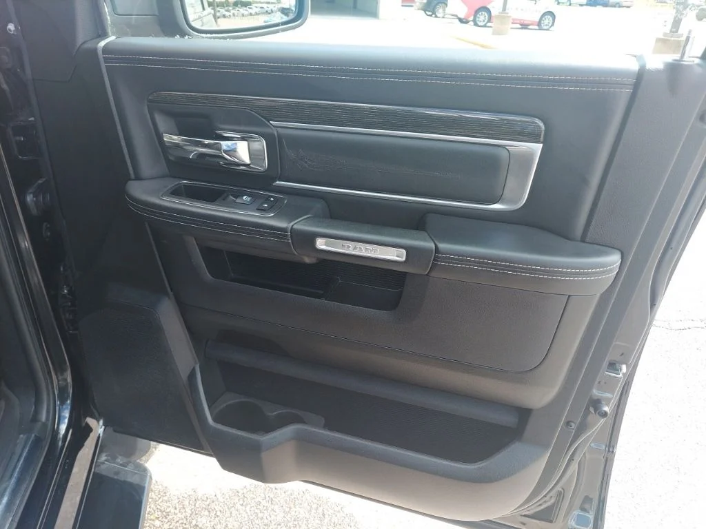 Certified Used 2018 Black Ram Laramie Longhorn image 40