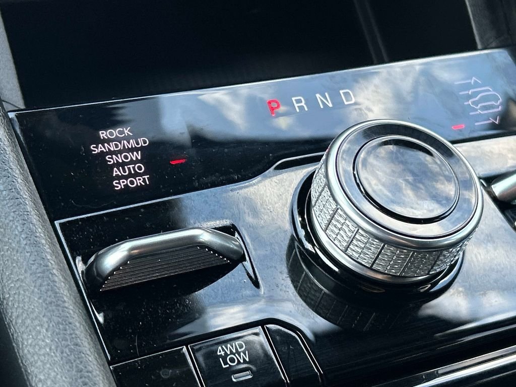 Used 2022 Black Jeep Trailhawk 4xe image 31