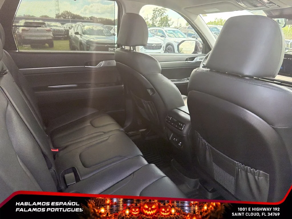 Used 2024  Hyundai SEL 8P image 28