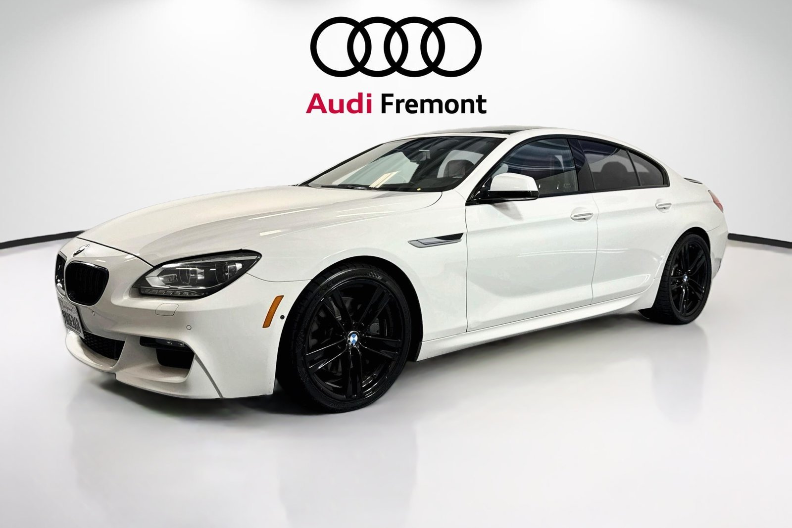 Used 2015 Alpine White BMW 650i image 3