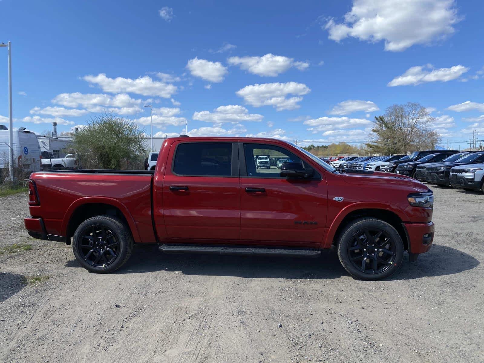 New 2026 Molten Red Pearl-Coat Exterior Paint Ram Laramie image 2