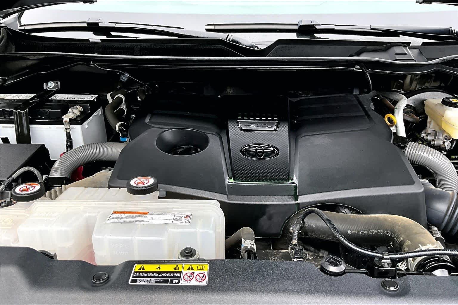 Used 2024 Midnight Black Metallic Toyota SR5 image 31