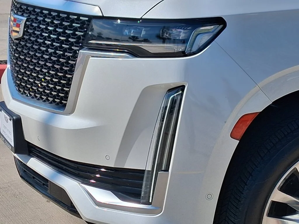 Used 2023 CRYSTAL WHITE TRICOAT Cadillac RWD Premium Luxury image 8