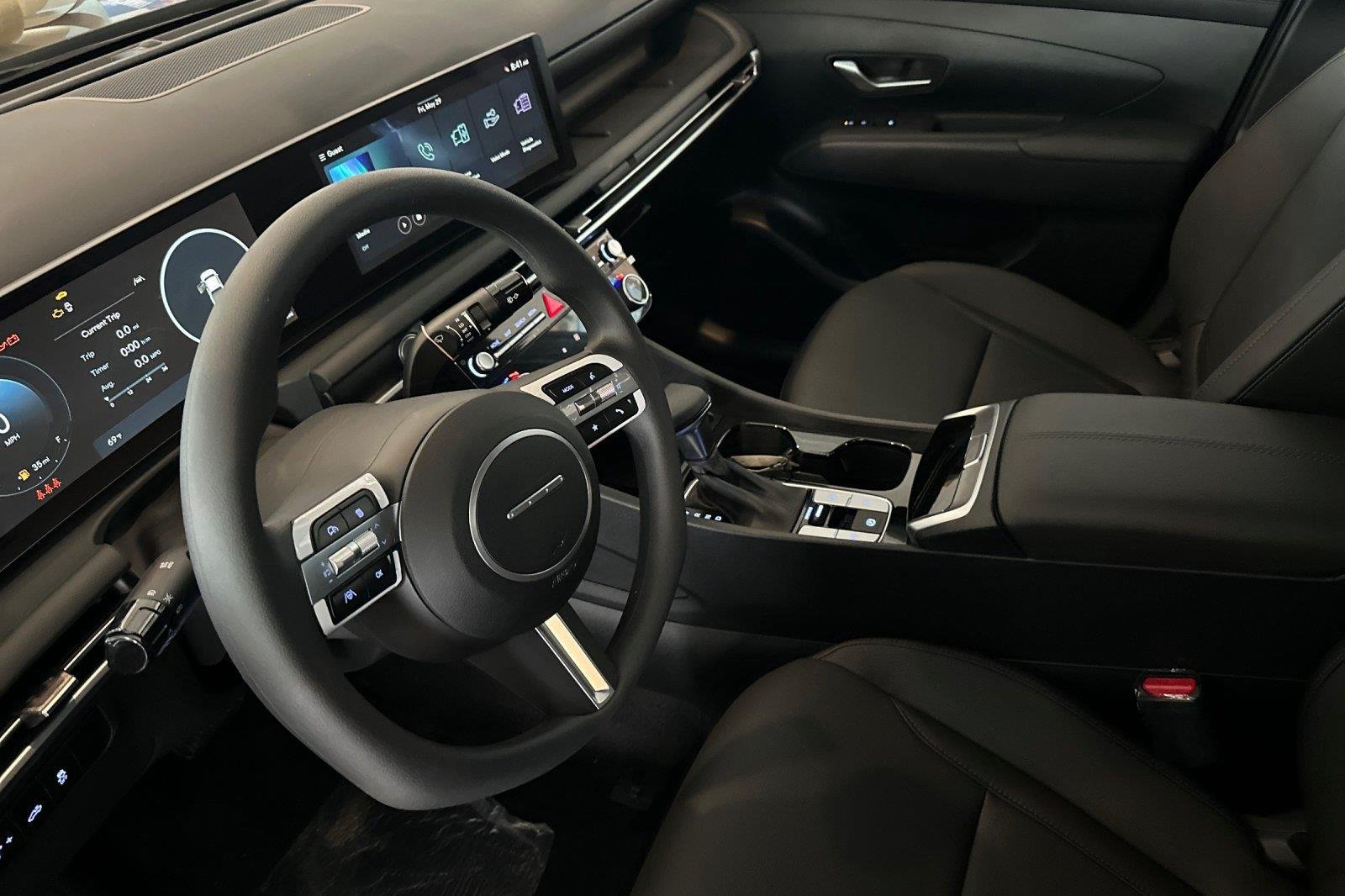 New 2026 Hampton Gray Hyundai SEL Activity image 9