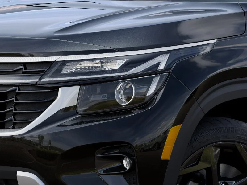New 2026 Black Kia EX Front-Wheel Drive image 10
