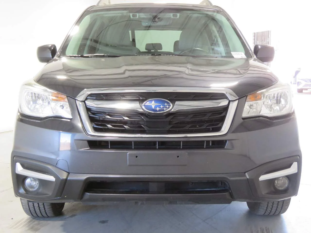 Used 2018 Quartz Blue Pearl Subaru 2.5i Premium image 2