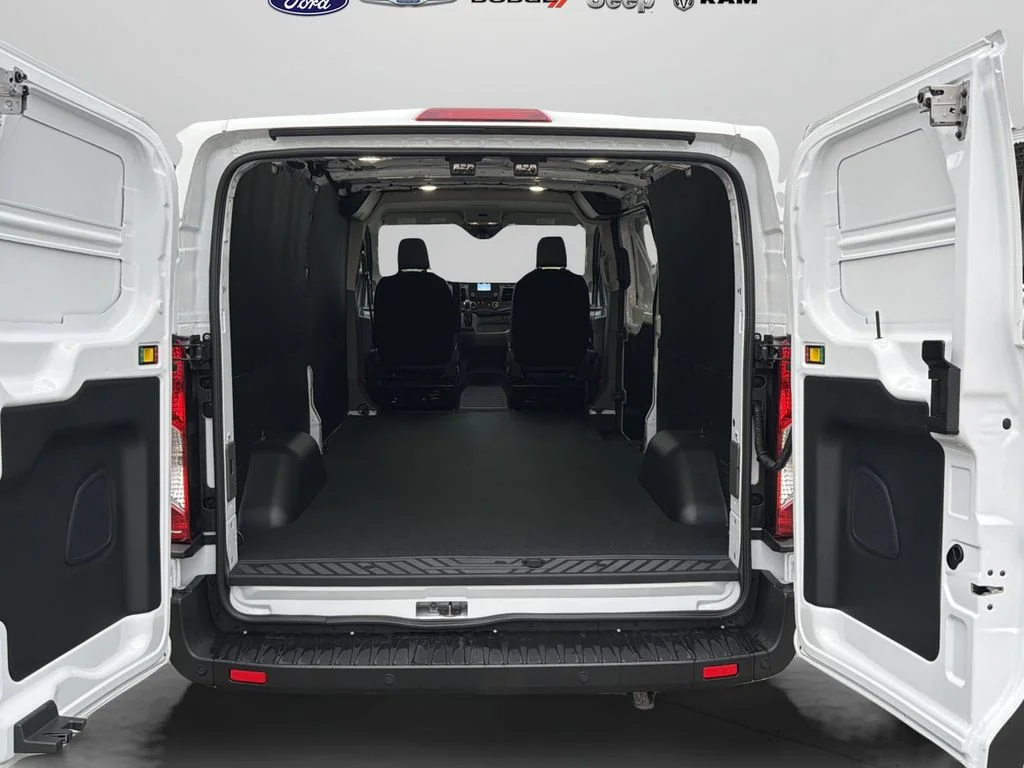 2025 Ford Transit Van Base - Photo 56