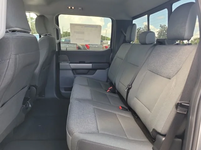 New 2026 Silver Metallic Ford XLT image 13