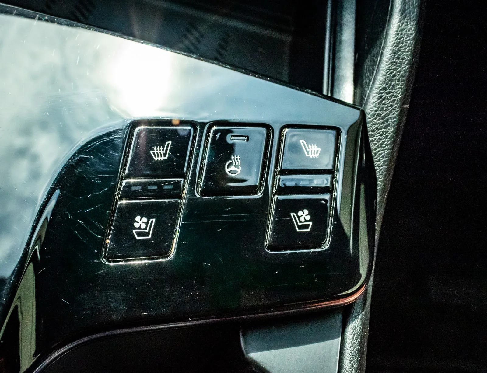 Used 2023 Gray Kia SX-Prestige image 20