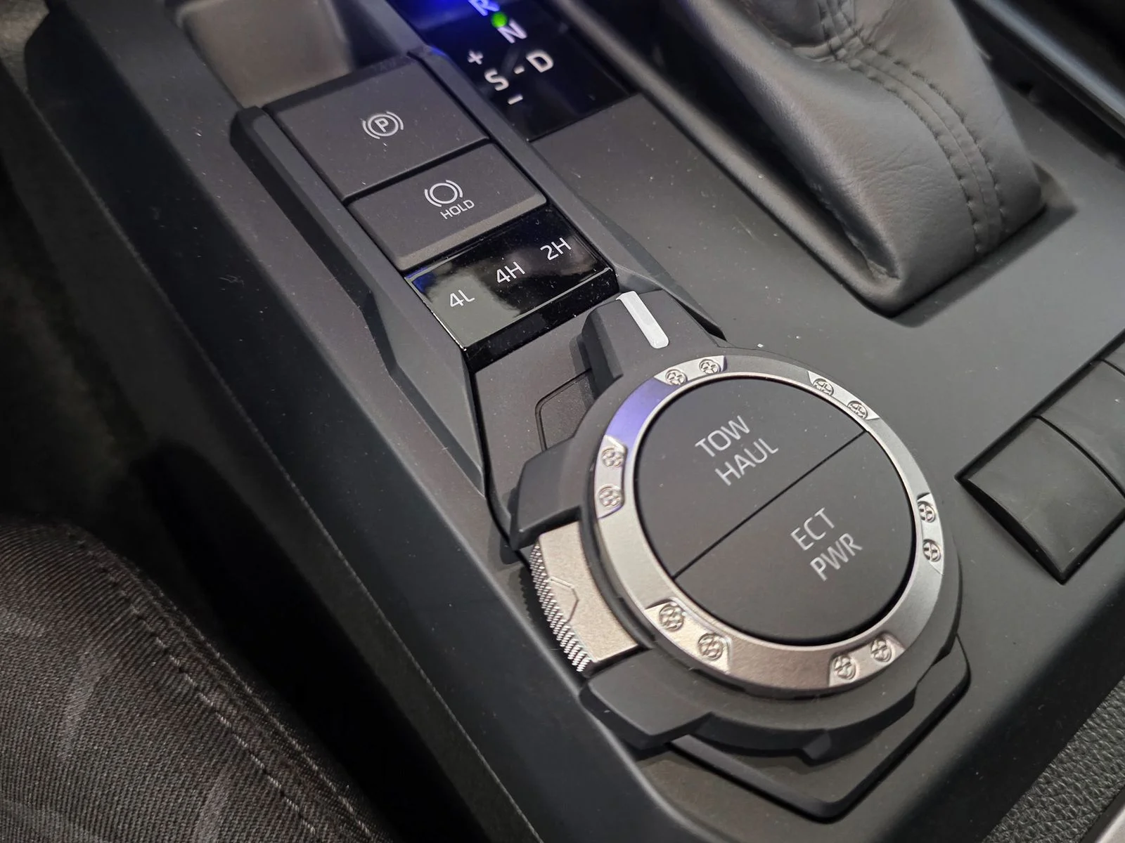 2026 Toyota Tacoma SR5 - Photo 29