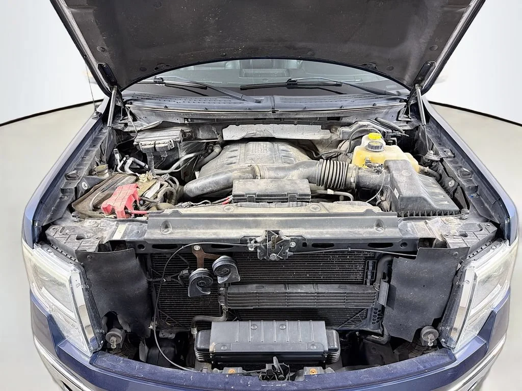 Used 2013 Blue Ford XL image 27