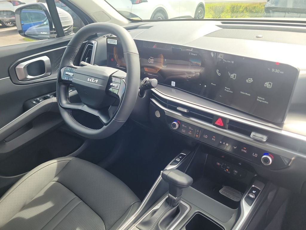 New 2026 White Kia S image 8