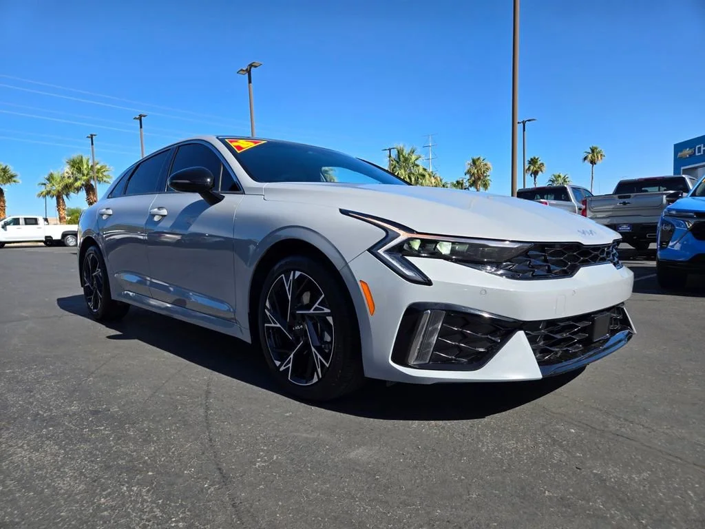 Used 2025 Wolf Gray Kia GT-Line image 1