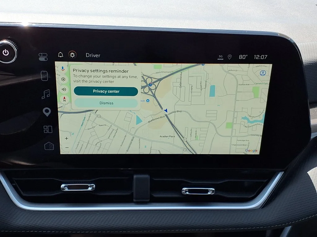 Used 2025 Gray Chevrolet LT image 27