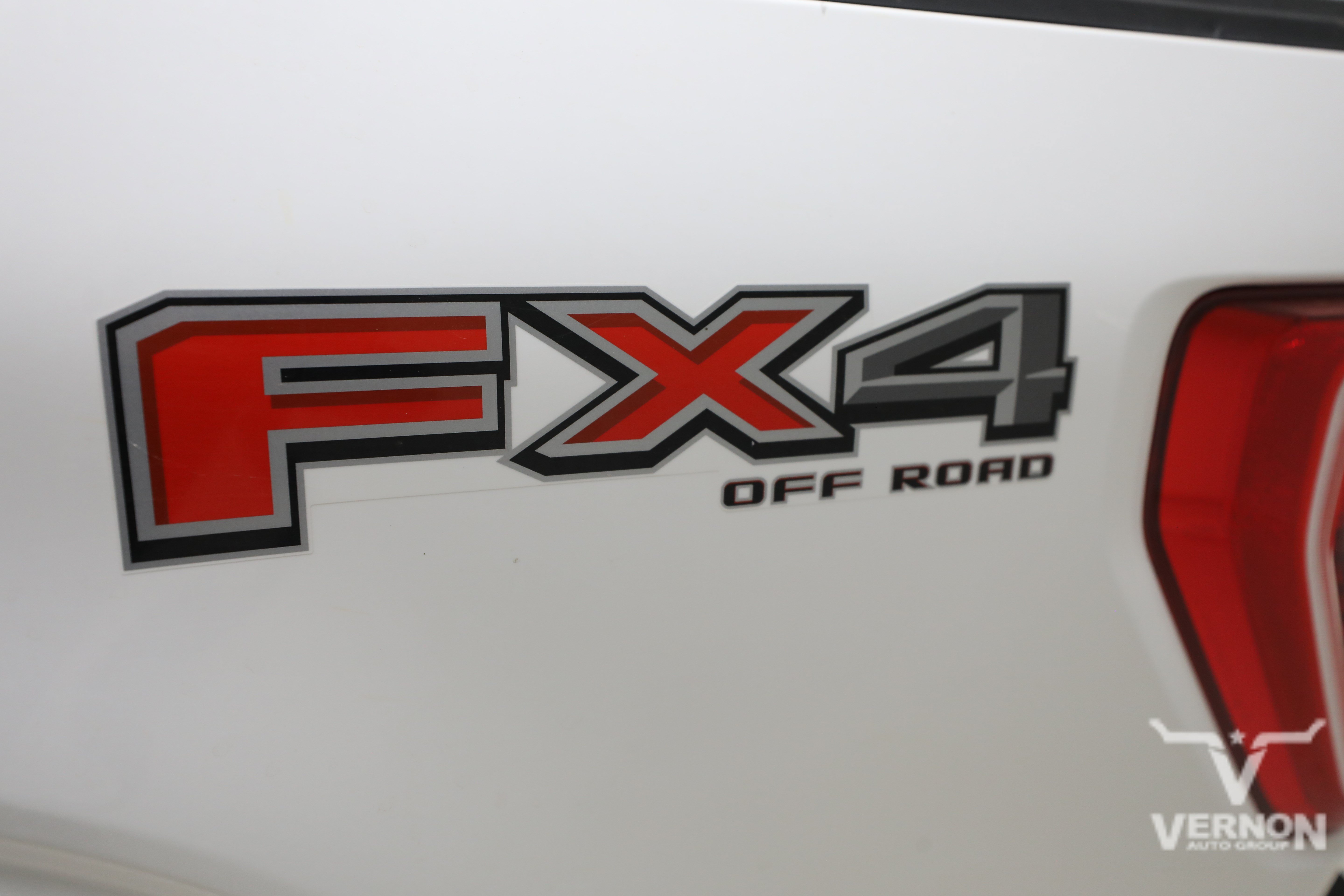 Used 2021 Oxford White Ford Y image 33