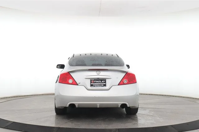 Used 2011 Silver Nissan 2.5 S image 11