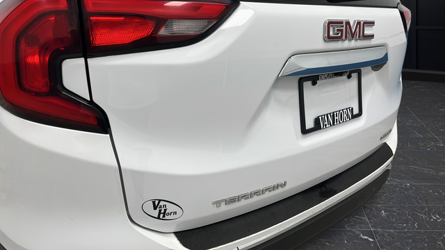 Used 2019 Summit White GMC SLT image 39