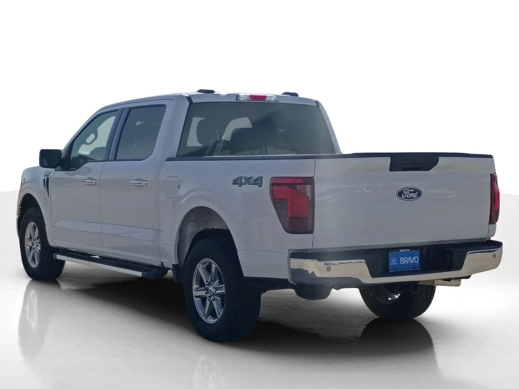 Used 2025 White Ford XLT image 8