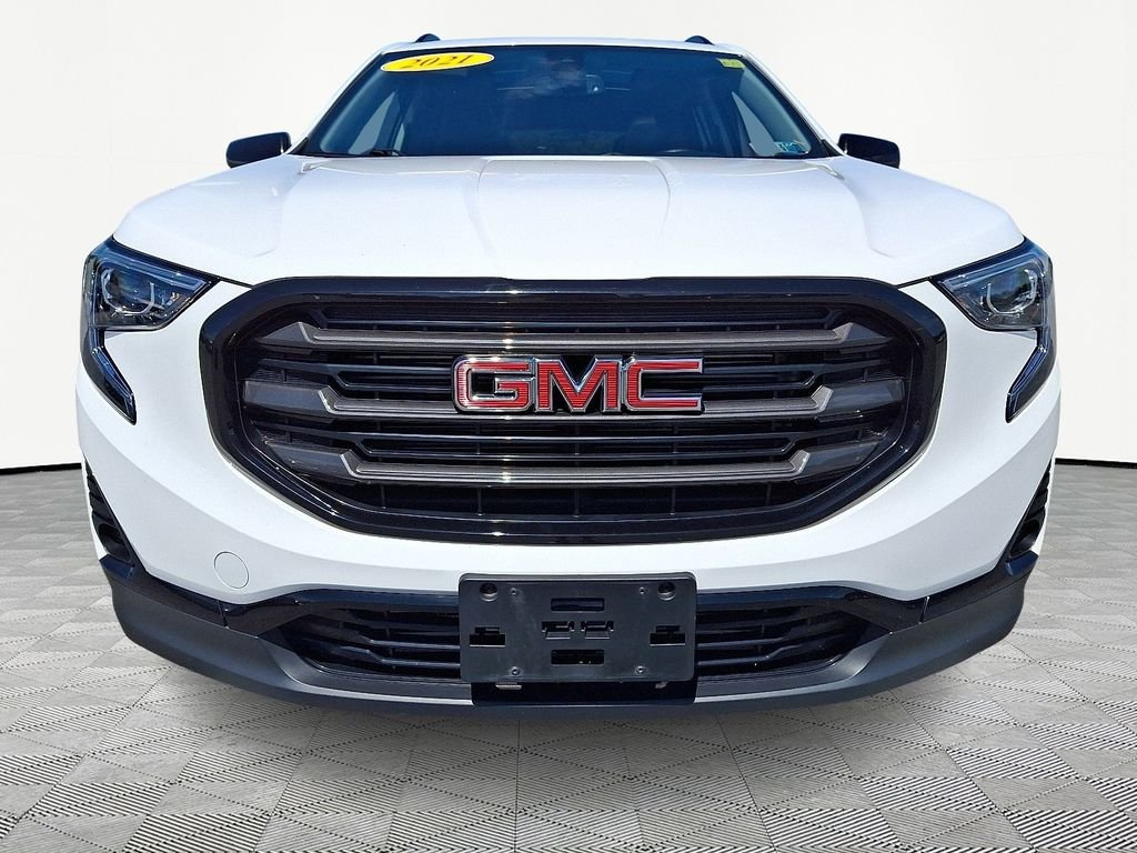Used 2021 White GMC SLT image 2