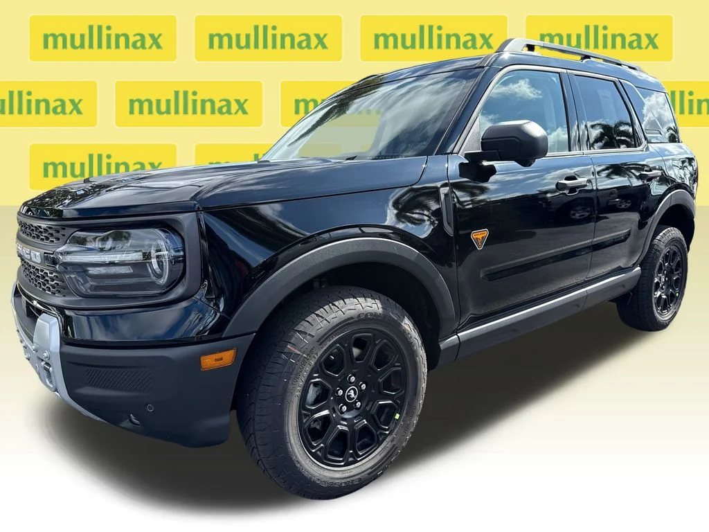 New 2025 Black Ford Badlands image 16