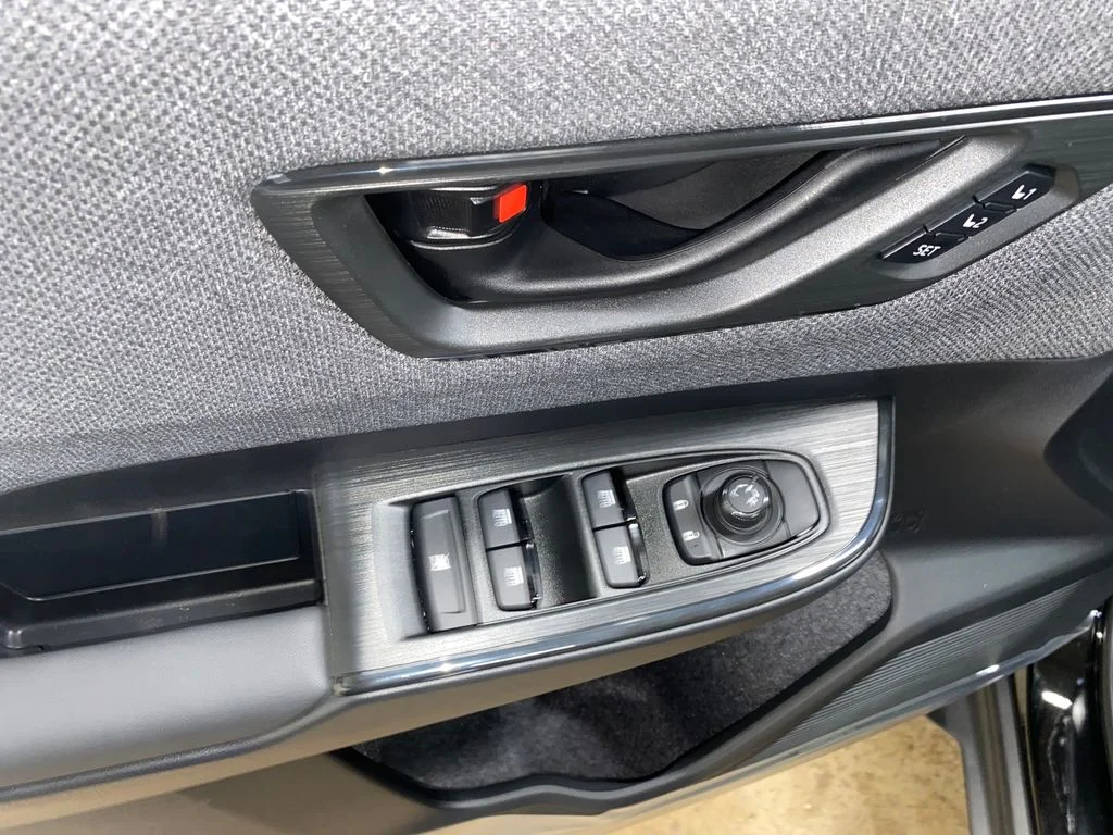 2026 Subaru Outback Limited - Photo 9