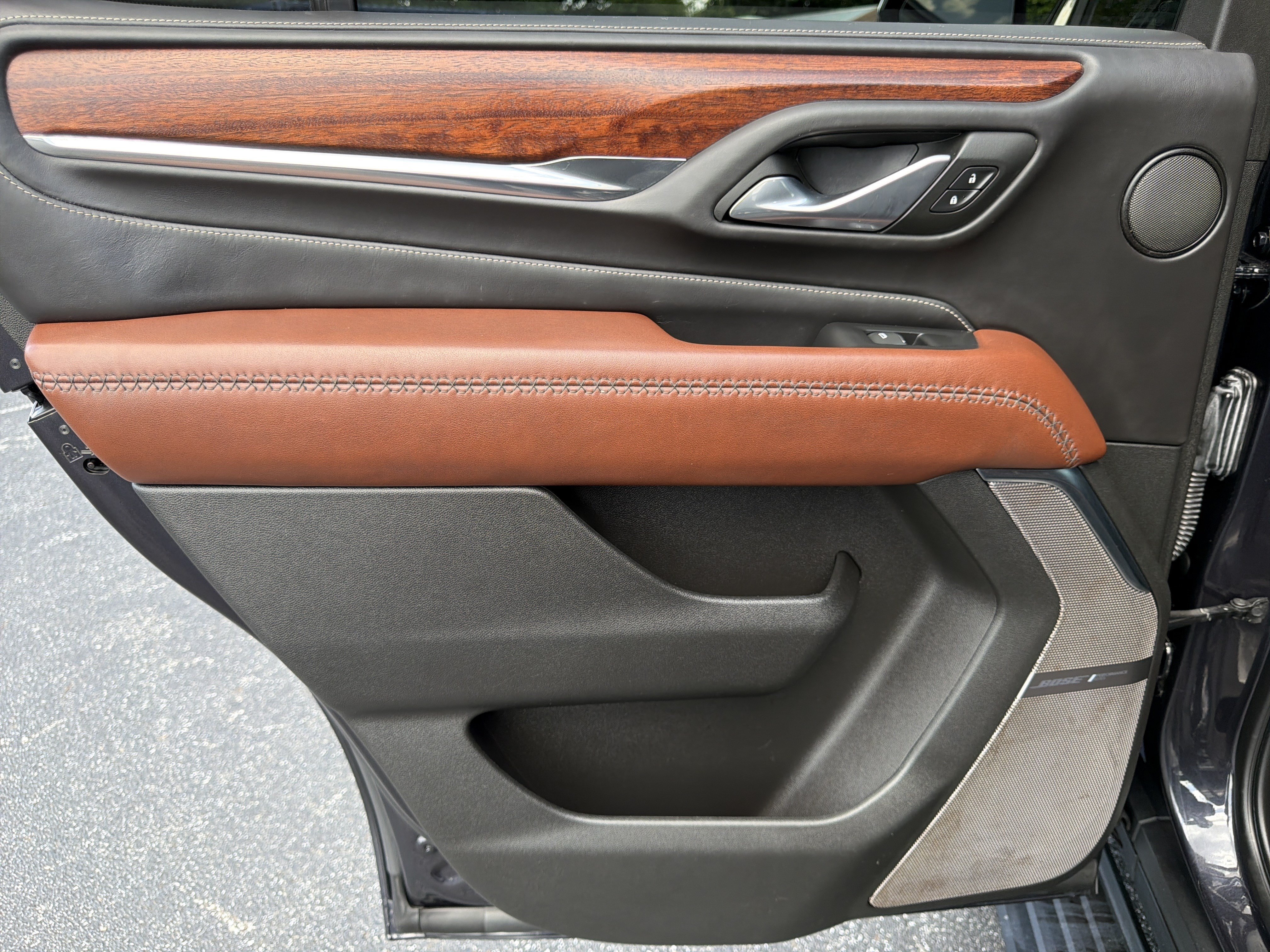 2023 GMC Yukon Denali Ultimate - Photo 29